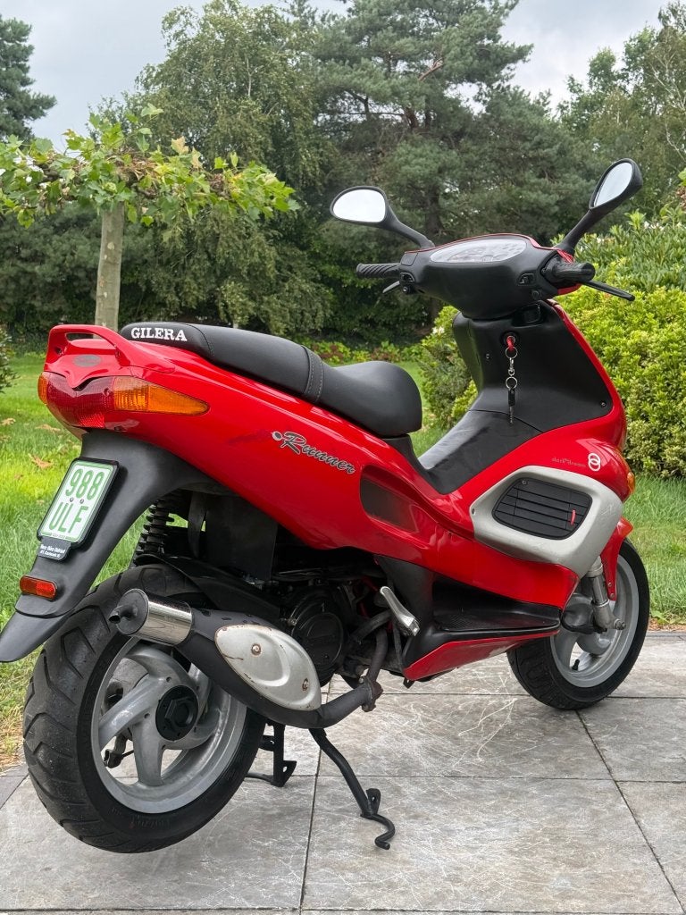 ⭐️Gilera runner darkdream 50cc 2 takt slechts 9000 km⭐️, Niet ingevuld, Niet ingevuld, Niet ingevuld