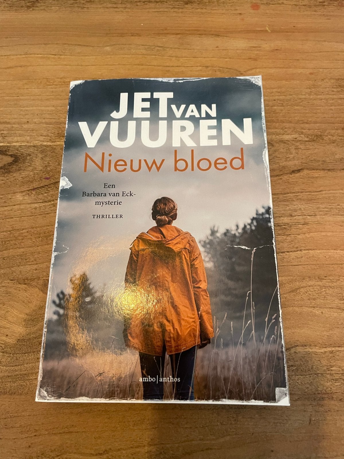 Nieuw Bloed - Jet van Vuuren (Barbara van Eck-mysterie), Ophalen of Verzenden, Zo goed als nieuw, Nederland
