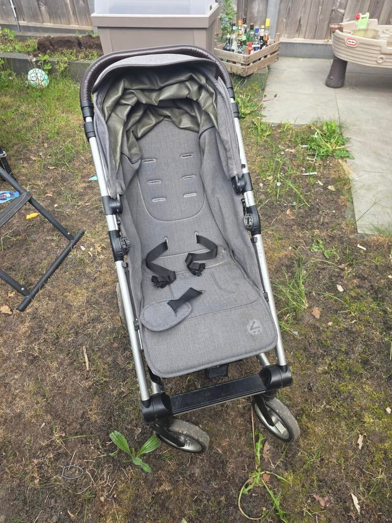 Mutsy kinderwagen - Grijs, Ophalen of Verzenden, Gebruikt, Kinderwagen, Mutsy