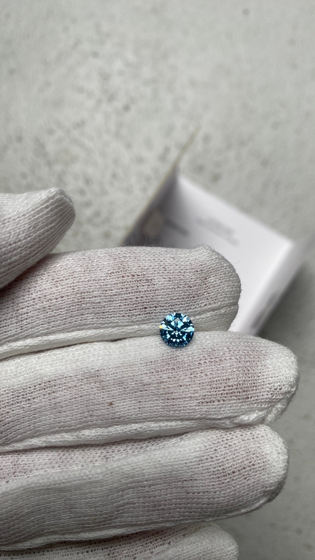 Blauwe diamand 1ct.+, Ophalen of Verzenden, Nieuw