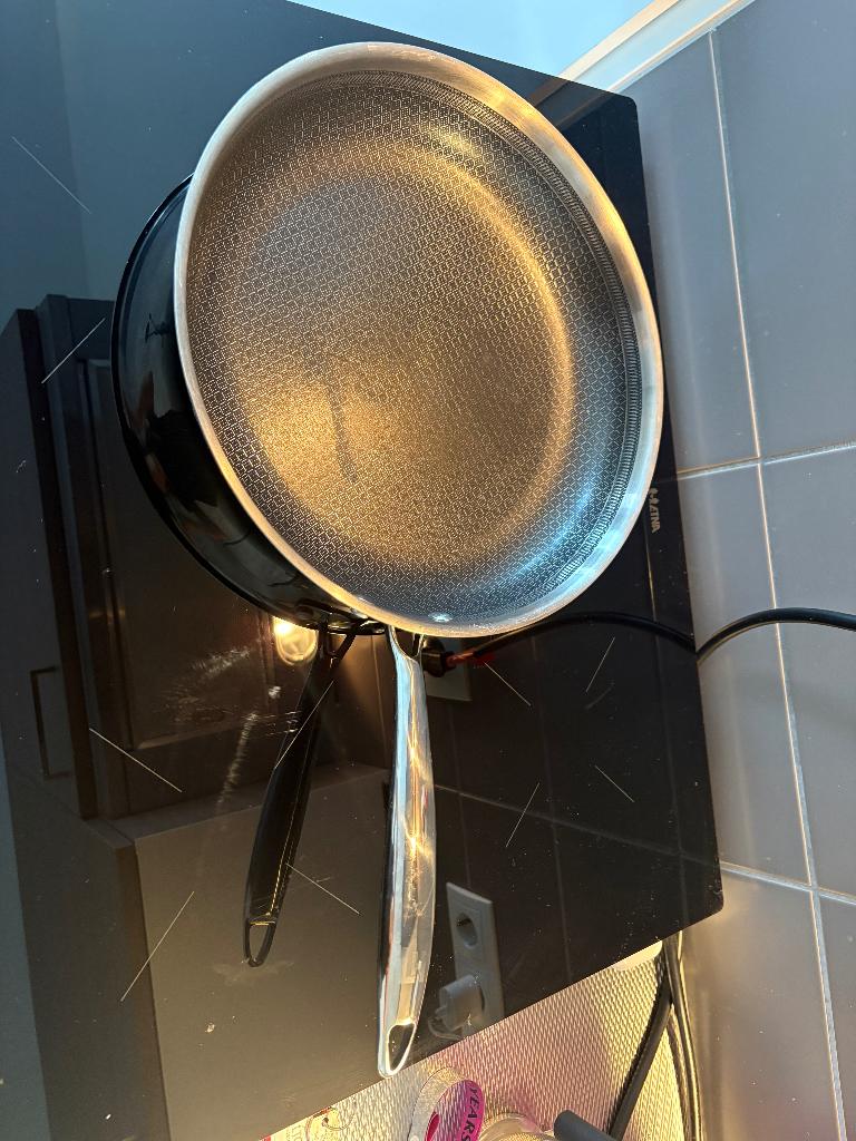 Pan, Overige materialen, Ophalen of Verzenden, Zo goed als nieuw, Keramische plaat