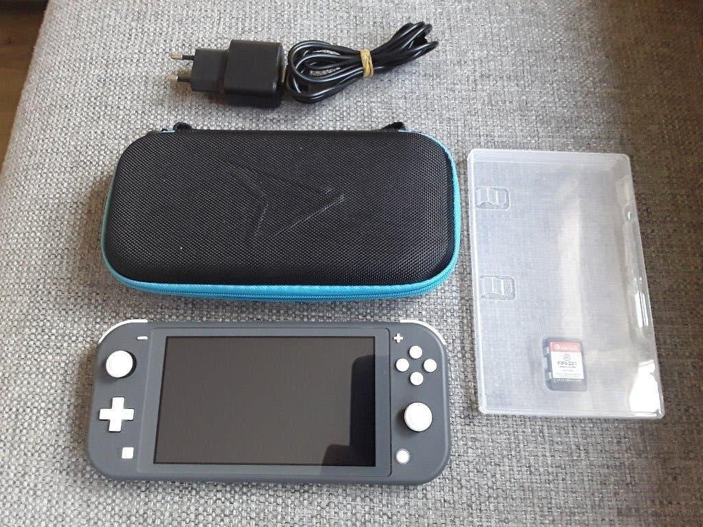 Nintendo Switch Lite in Top Staat + Spel + Beschermcase, Spelcomputers en Games, Spelcomputers | Nintendo Switch Lite, Ophalen of Verzenden