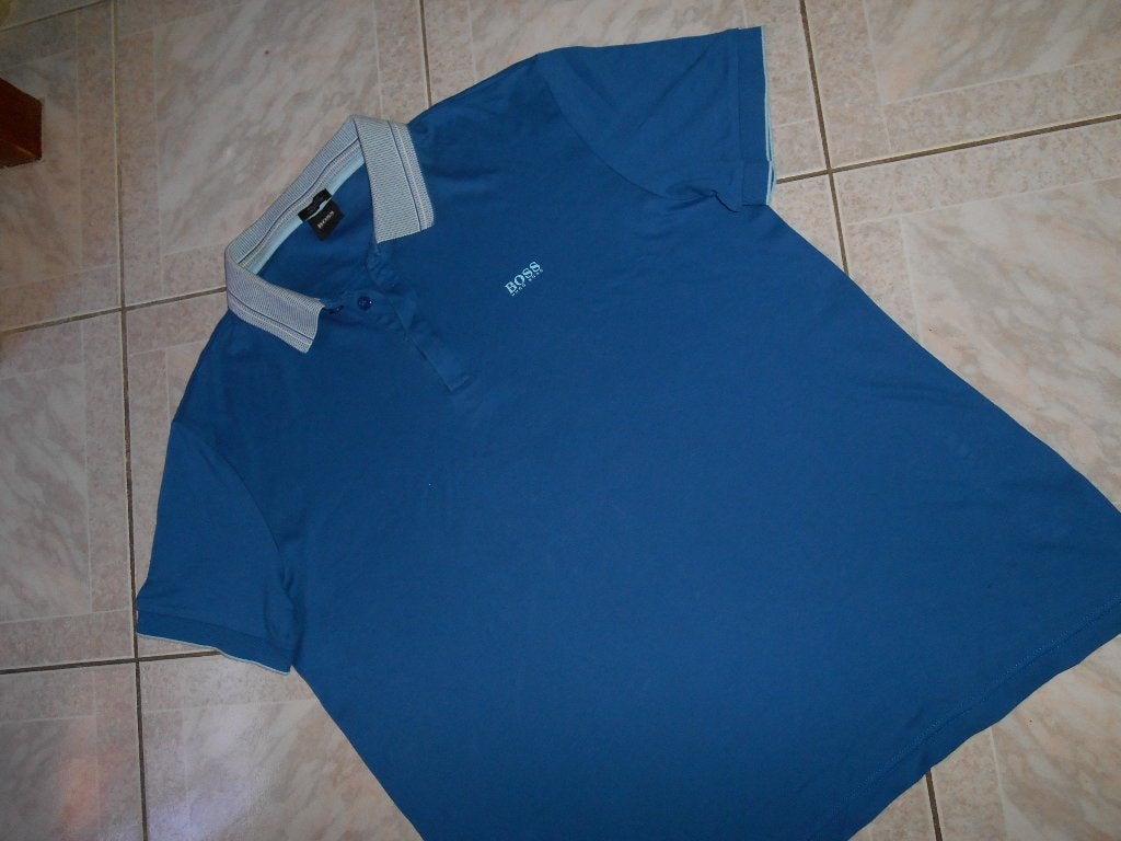 prachtige polo HUGO BOSS maat XL, Kleding | Heren, Polo's, Ophalen of Verzenden, Zo goed als nieuw, Maat 56/58 (XL)