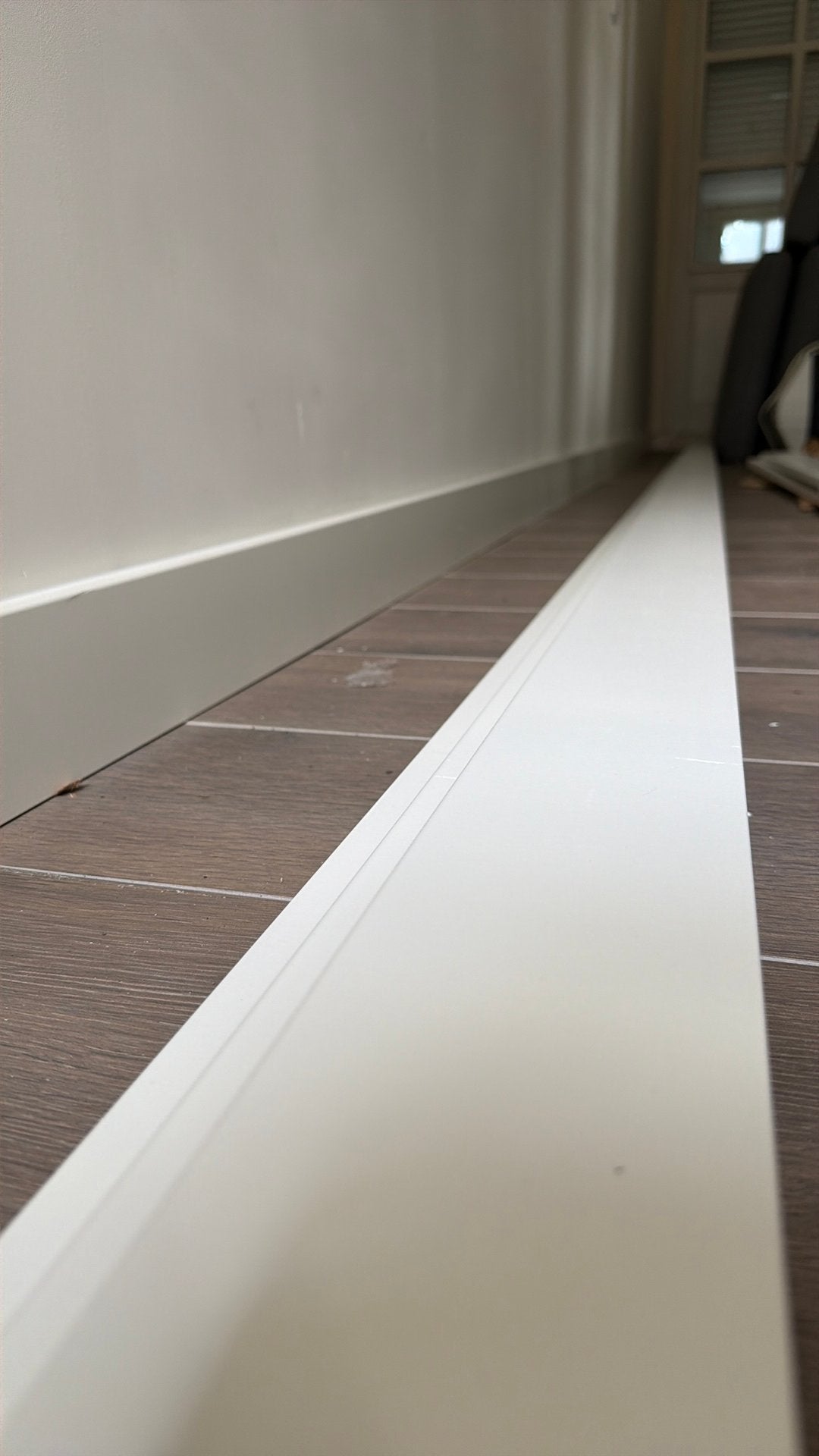 3x MDF plint wit gegrond 18x90 mm 488 cm – Nieuw, Ophalen, Zo goed als nieuw, Mdf, 200 tot 250 cm
