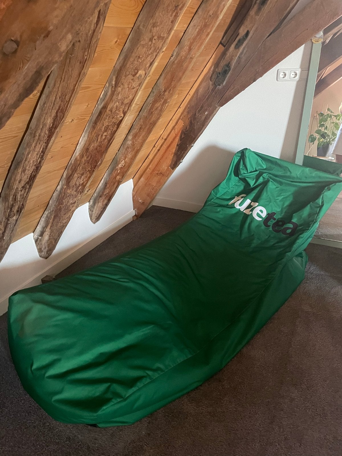 Grote groene zitzak - Ideaal voor ontspanning, Ophalen, Zo goed als nieuw, Groen, Zitzak