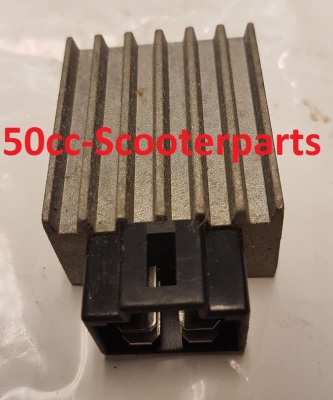 Spanningsregelaar 301300-139Qma Baotian Symex Speedy Gebruik, Ophalen of Verzenden, -, -, -