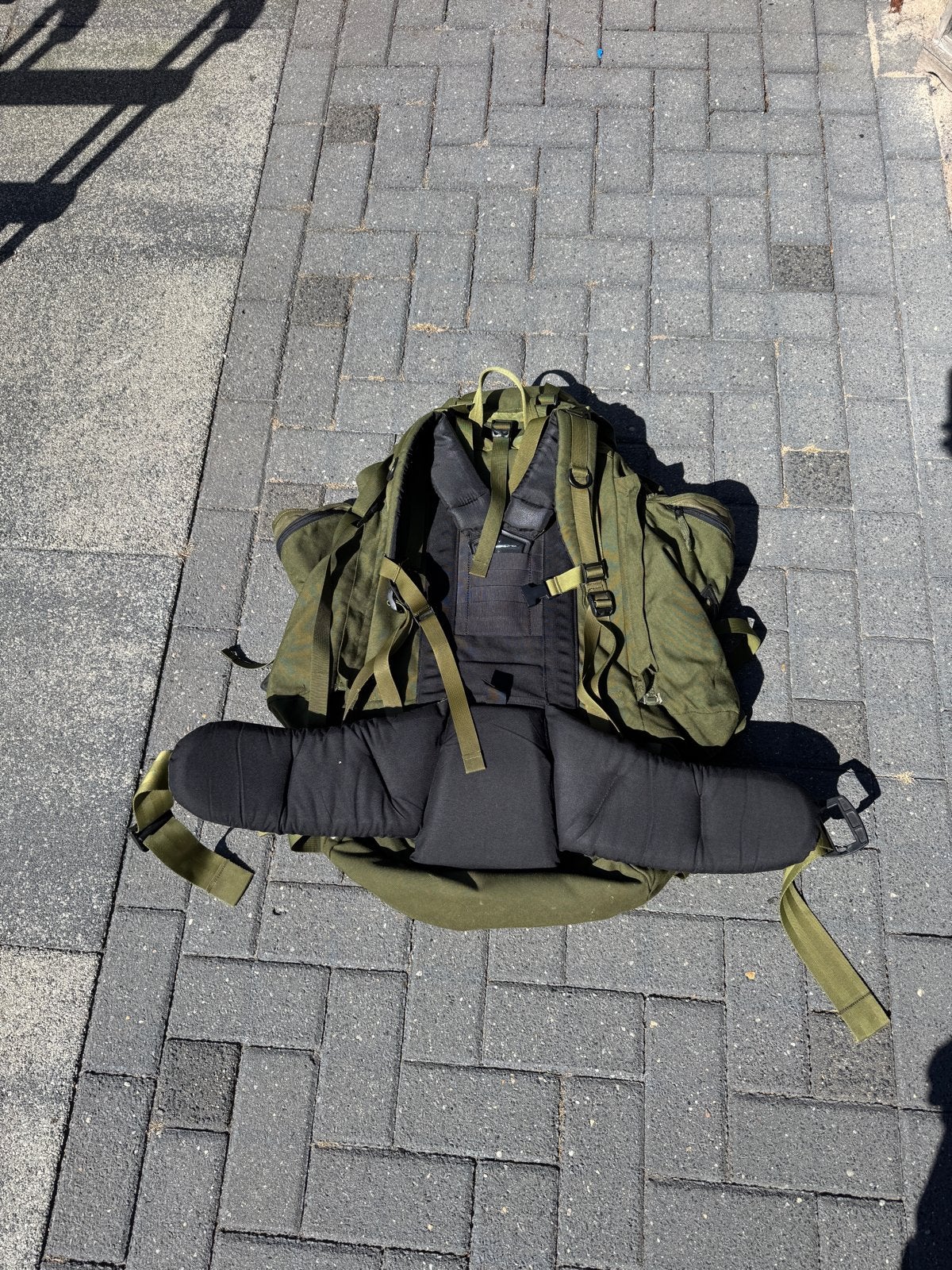 Lowe Alpine Saracen Trekking Rugzak - Olijfgroen, 40 cm of meer, Gebruikt, Trekking, 60 cm of meer