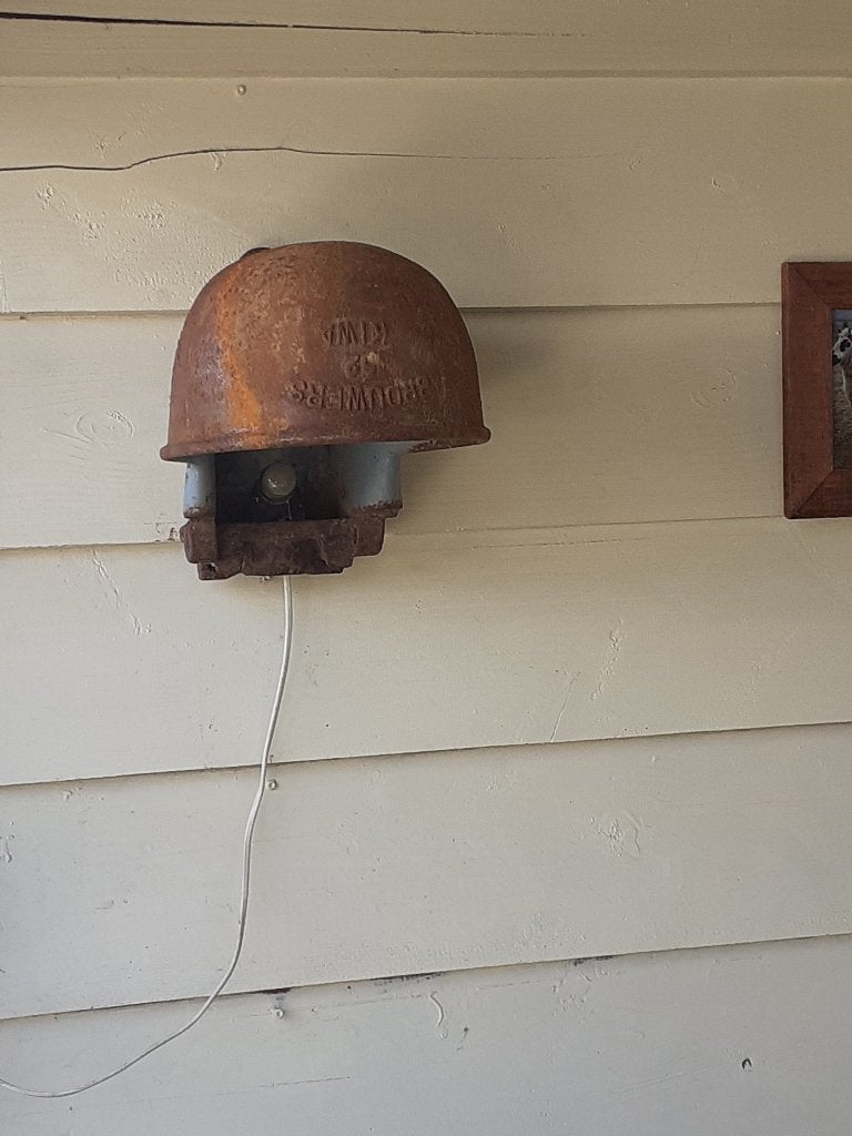 Oude drinkbak koe. Superleuk om bijv. lamp van te maken, Dieren en Toebehoren, Ophalen, Gebruikt
