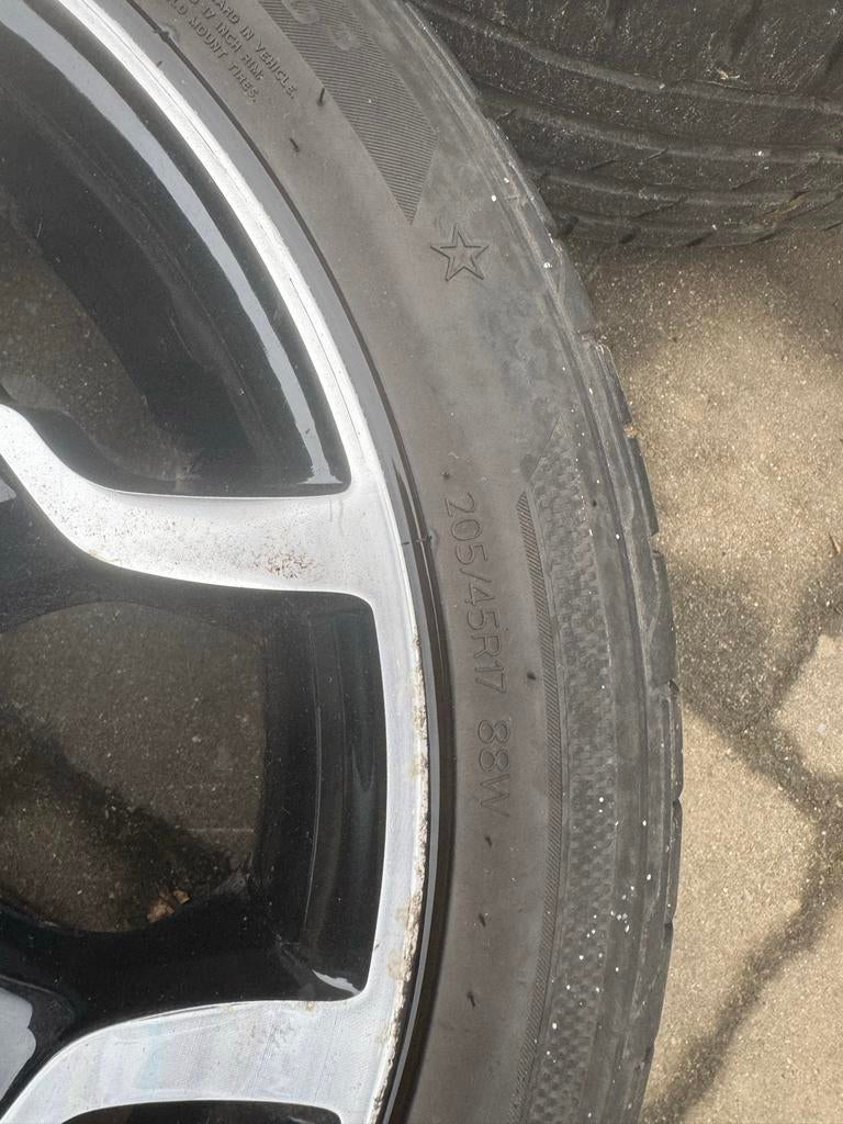 DS3 Belone Velgen met Zomerbanden 205/45R17, Auto-onderdelen, Ophalen, Gebruikt, Banden en Velgen, 17 inch
