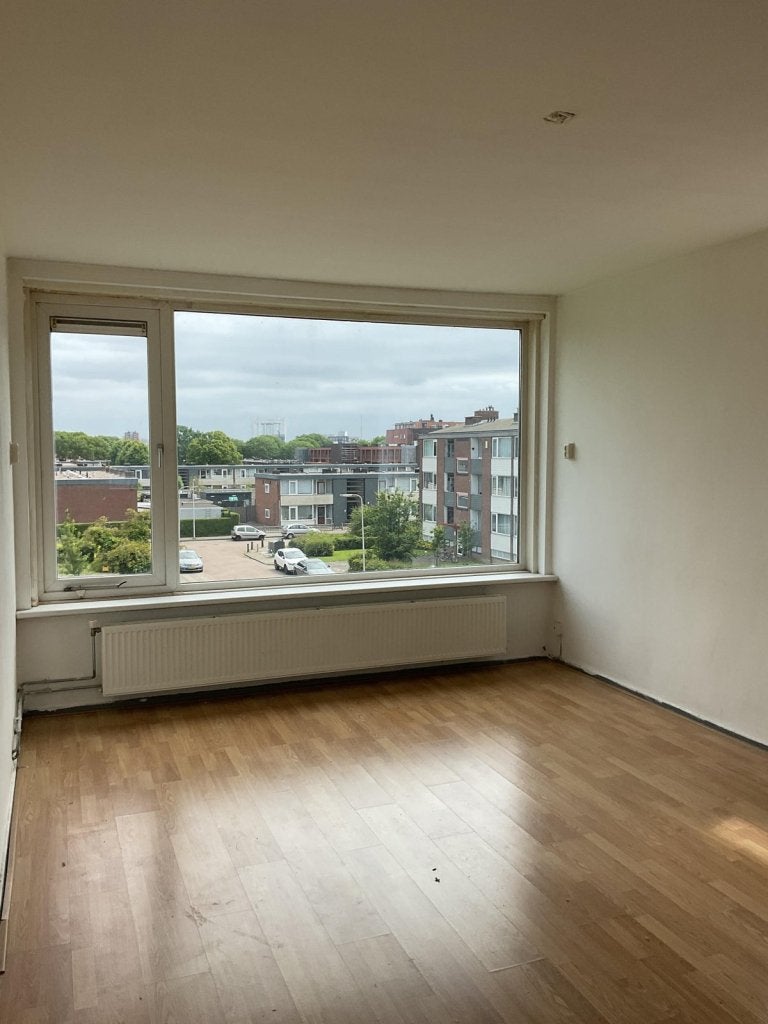 NIEUW! Woonruimte te huur Saturnusstraat, Zwijndrecht, Huizen en Kamers, Huizen te huur