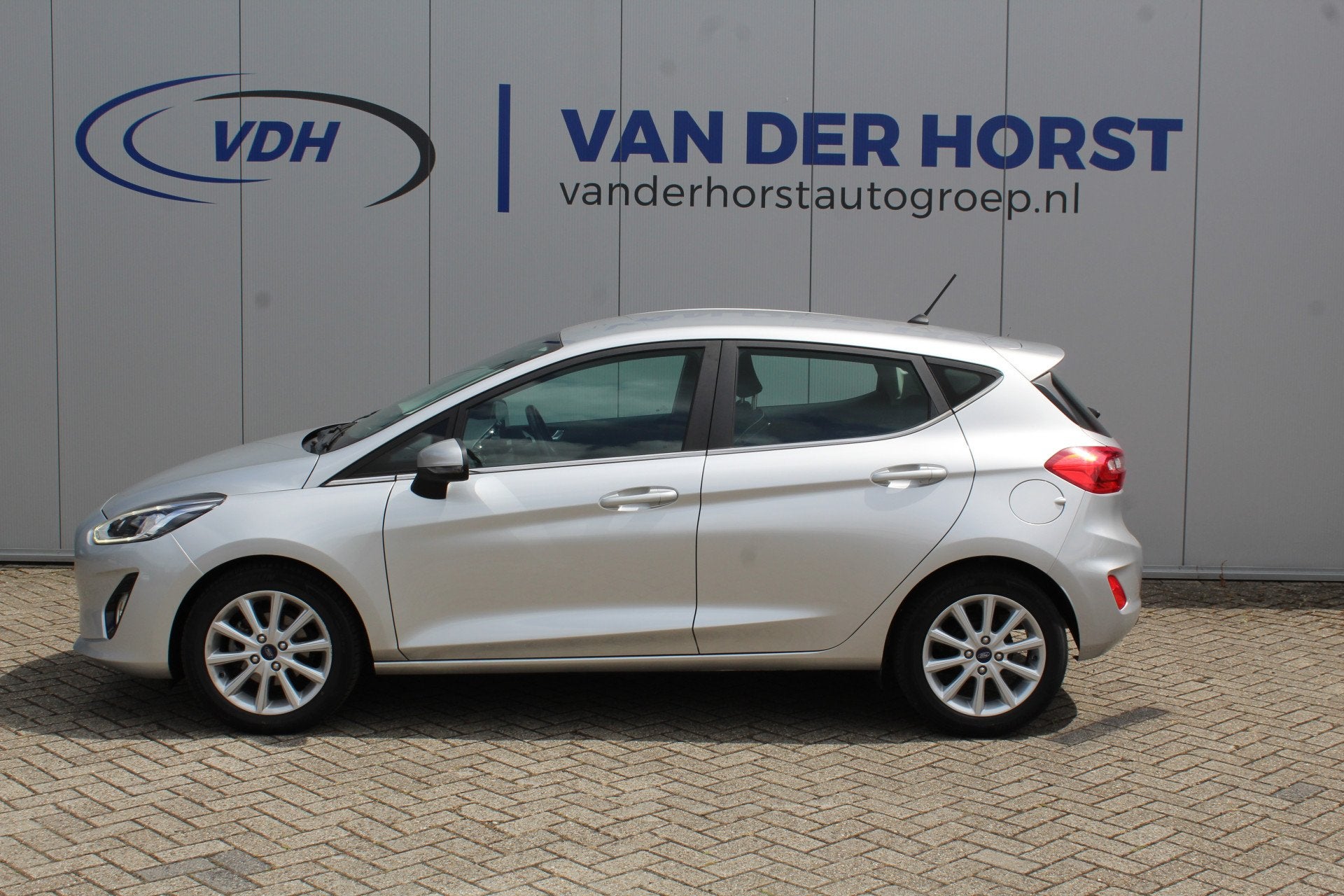 Ford Fiesta 1.0-100pk EcoBoost Titanium 5drs. Uiterst nette,, Auto's, Voorwielaandrijving, 12 maanden, 580 kg, 23 km/l