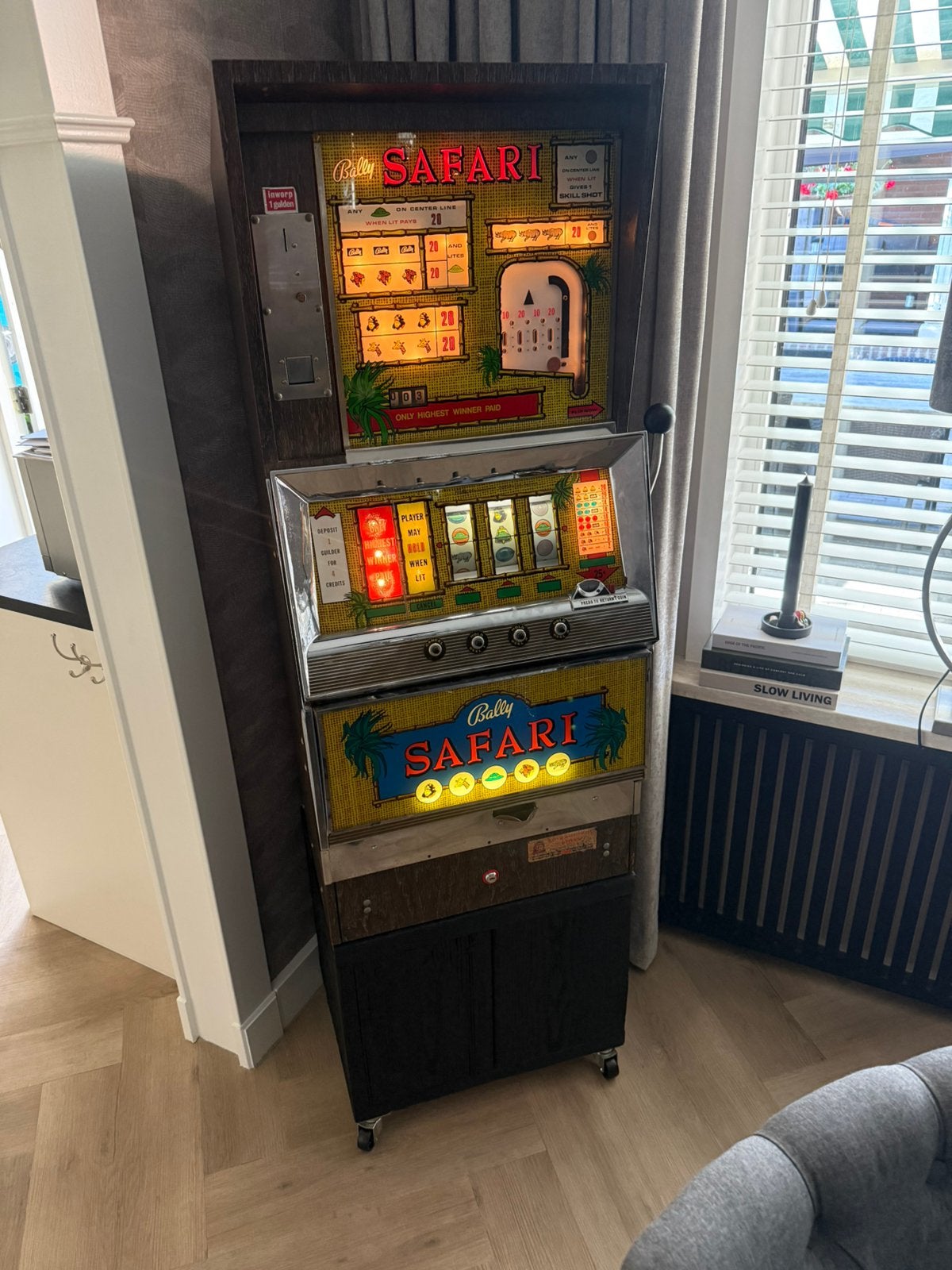 Bally Safari Gokkast - Werkend met Sleutels en Documentatie, Verzamelen, Automaten | Gokkasten en Fruitautomaten, Gulden, Ophalen