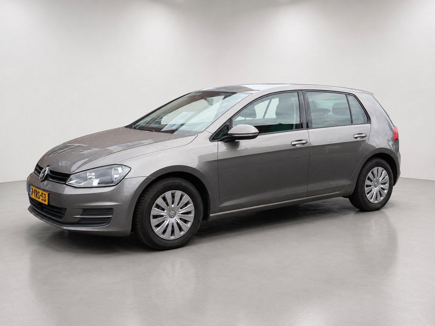Volkswagen Golf 1.2 TSI 77KW 5D 2014 Grijs, Auto's, Voorwielaandrijving, 4 cilinders, 610 kg, Origineel Nederlands
