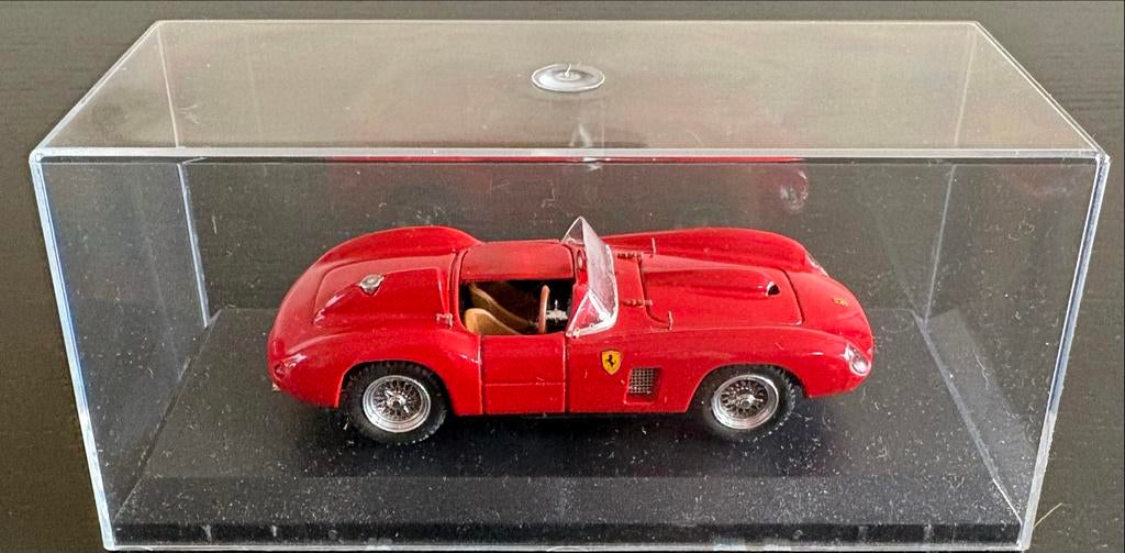 Art Model Ferrari 335 S 1:43 Schaalmodel, Hobby en Vrije tijd, Modelauto's | 1:43, Ophalen of Verzenden, Zo goed als nieuw, Auto