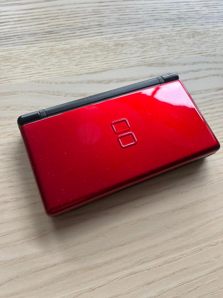 Nintendo ds lite incl. oplader, Gebruikt, Zwart, Ophalen of Verzenden, Met beschermhoes of tas