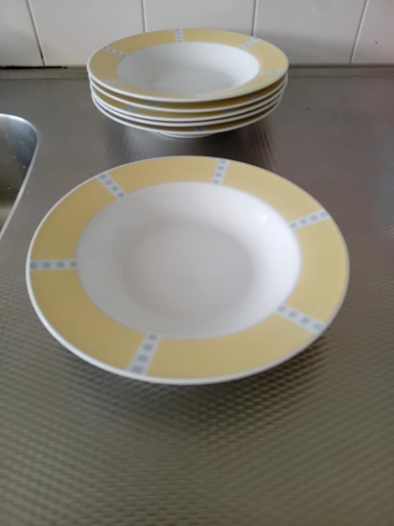 Set van zes diepe borden, Ophalen, Zo goed als nieuw, Bord(en), Overige stijlen