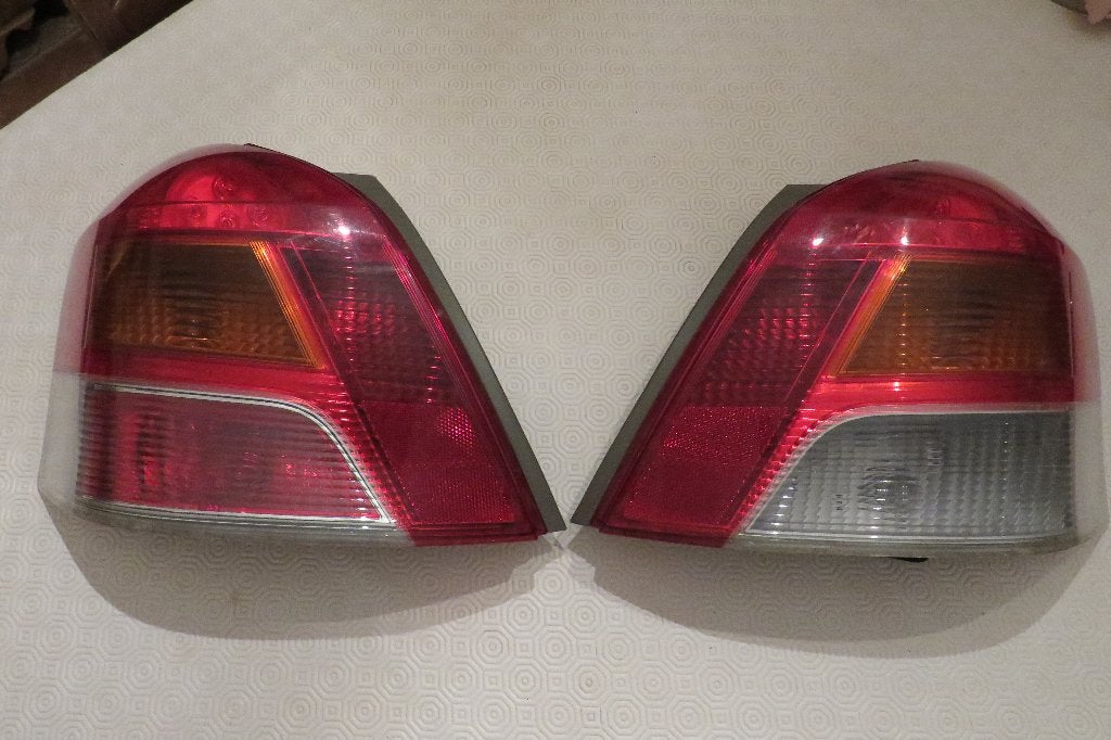 Toyota Yaris 2 II P9 Achterlichten, Ophalen of Verzenden, Toyota
