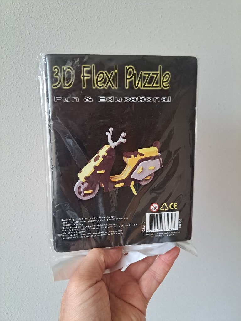 Motorfiets / scooter 3D Flexi Puzzel Schuim 16x21x1cm, Voertuigen, Nieuw, Meerkleurig, Ophalen of Verzenden