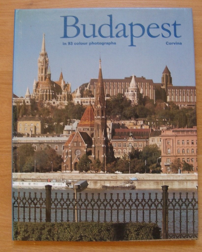 Budapest in 93 colour photographs - Péter Dobai - hc, Overige merken, Péter Dobai, Europa, Ophalen of Verzenden