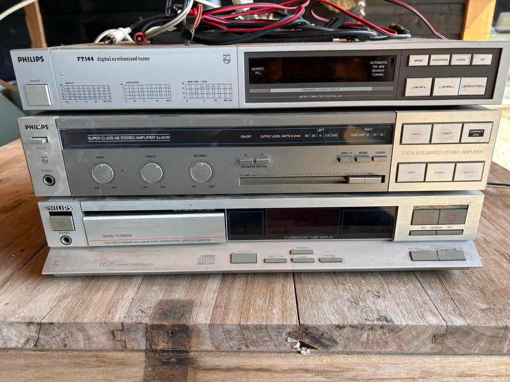 Philips Hifi Set: Tuner, Versterker, CD-speler (Vintage), Philips, Zo goed als nieuw, Cd-speler, Losse componenten