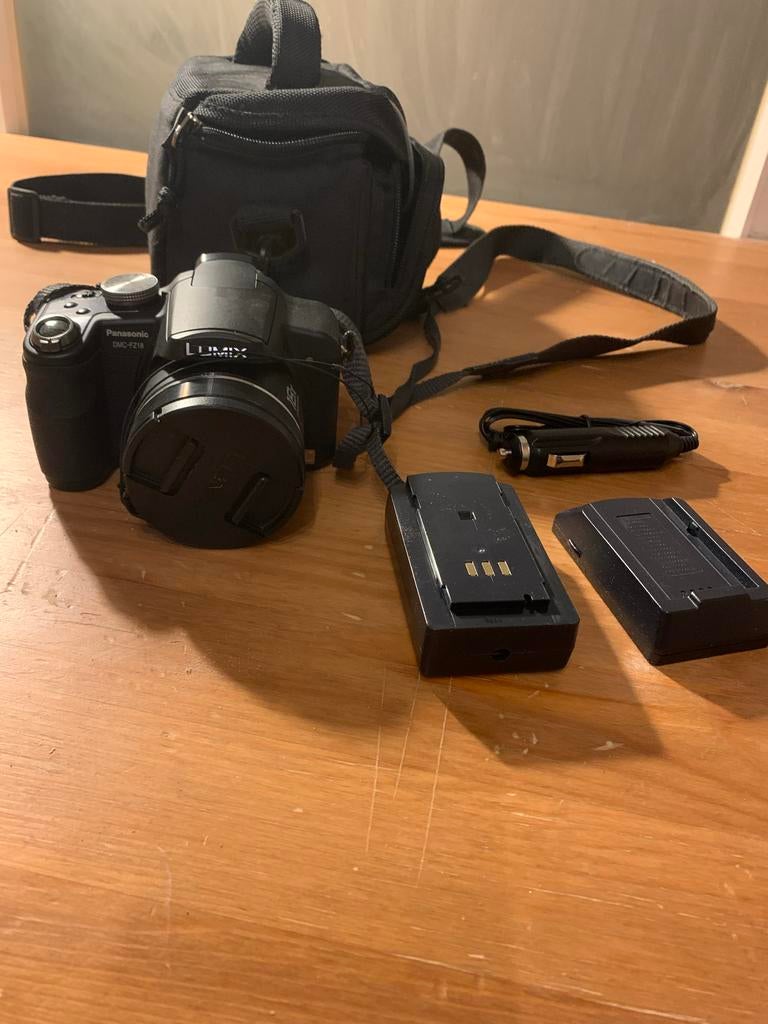 Panasonic Lumix DMC-FZ18 camera met tas en oplader, Gebruikt, Compact, Ophalen of Verzenden, Overige Merken