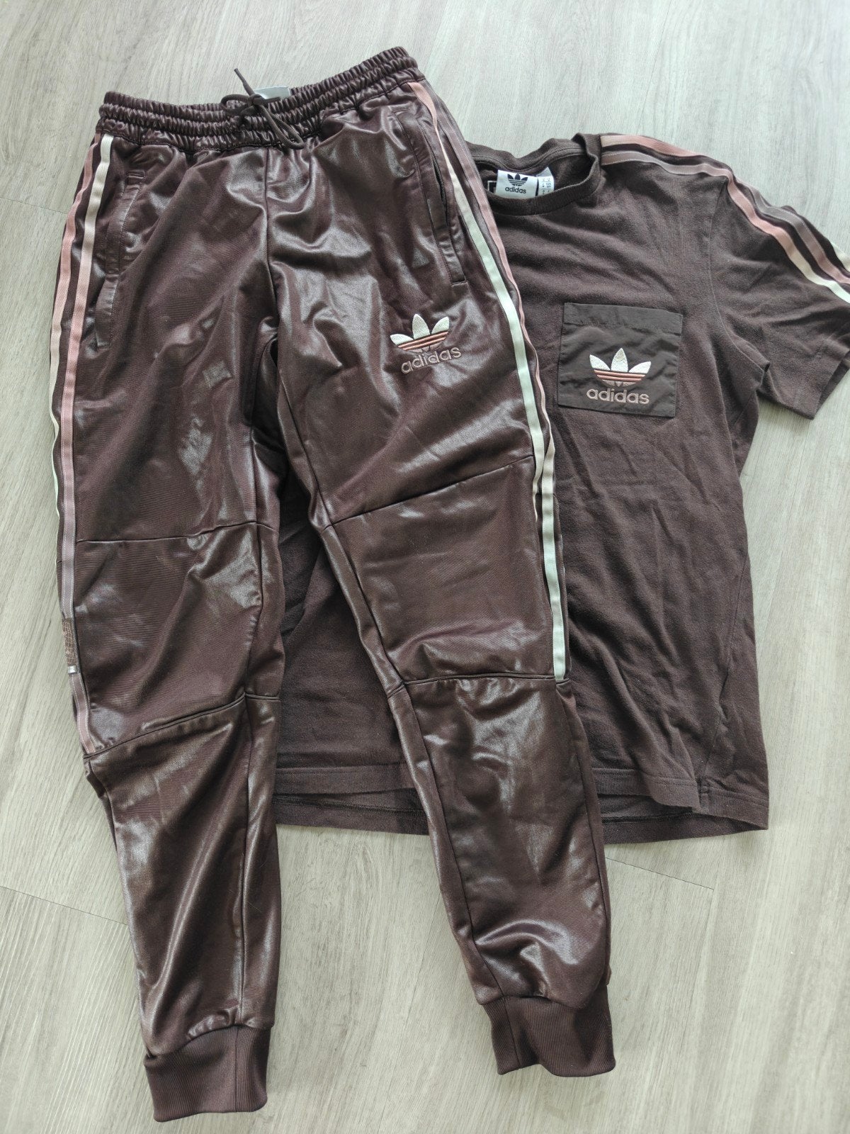 Adidas Chile 20 broek met bijpassend shirt maat S, Bruin, Ophalen of Verzenden, Adidas, Gedragen