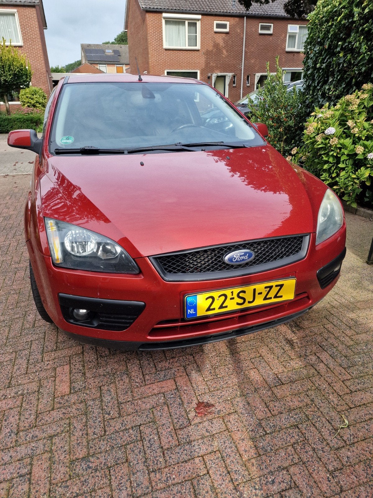 Ford Focus 1.6 74KW 3D AUT 2006, Auto's, 1596 cc, 625 kg, 100 pk, Origineel Nederlands