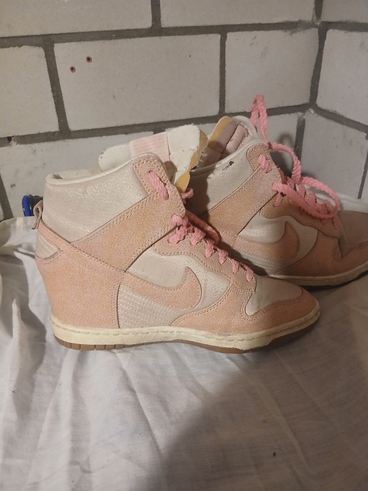 Roze Nike Dunk Sky High sneakers met sleehak, Nike, Ophalen of Verzenden, Sneakers of Gympen, Roze