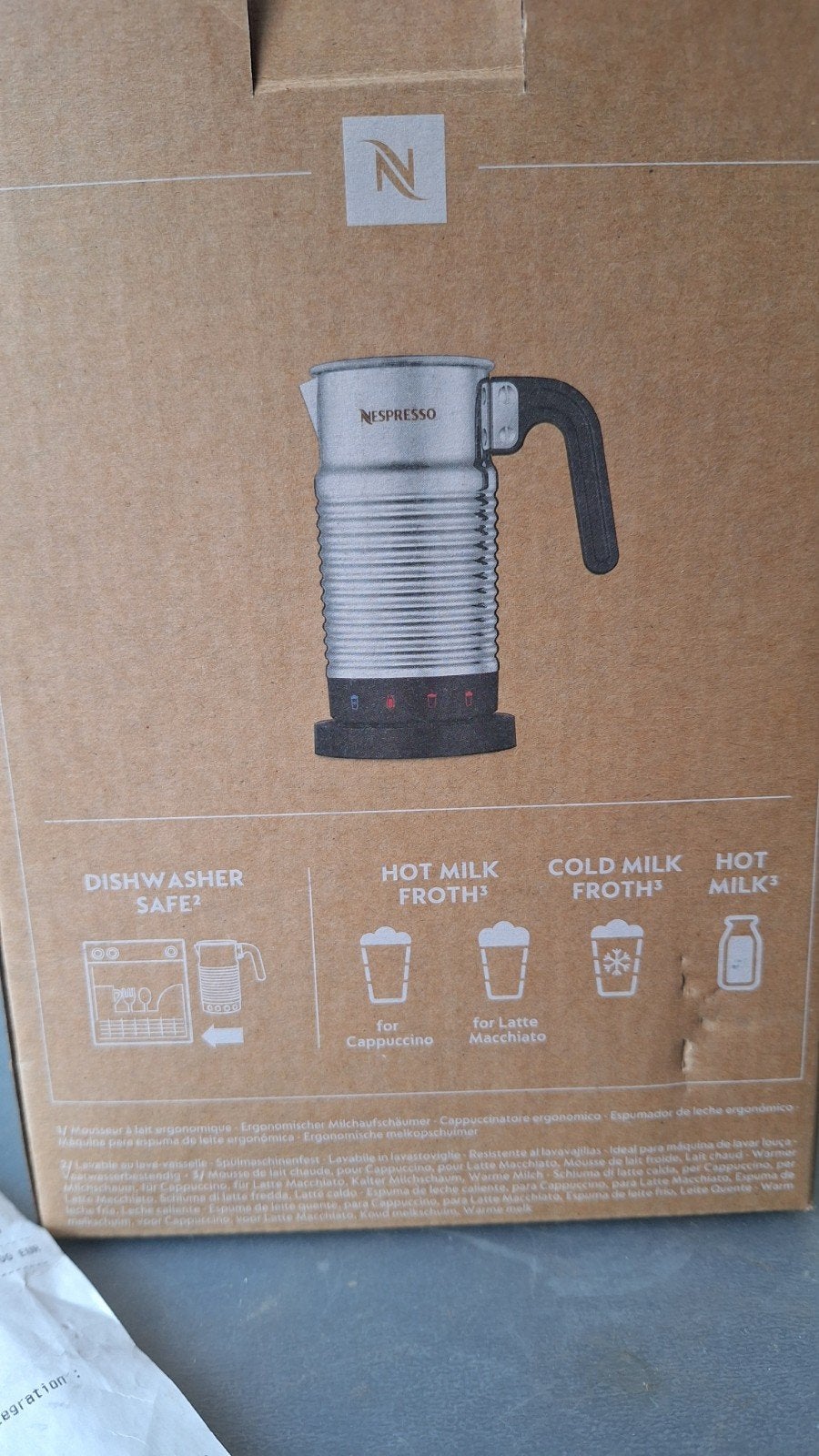 Nespresso melkopschuimer  Aeroccino 4, Witgoed en Apparatuur, Melkopschuimers, Ophalen of Verzenden, Zo goed als nieuw, Elektrische melkopschuimer