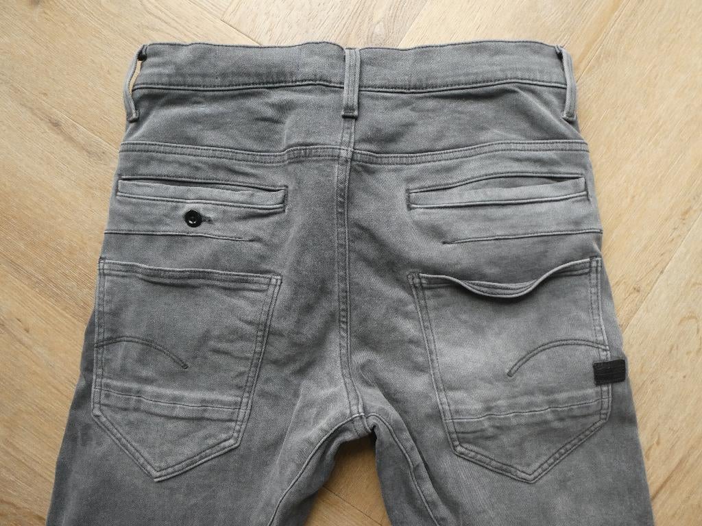 Grijze Gstar RAW D-Staq 3D Slim spijkerbroek maat 30-32, W32 (confectie 46) of kleiner, Ophalen of Verzenden, Zo goed als nieuw