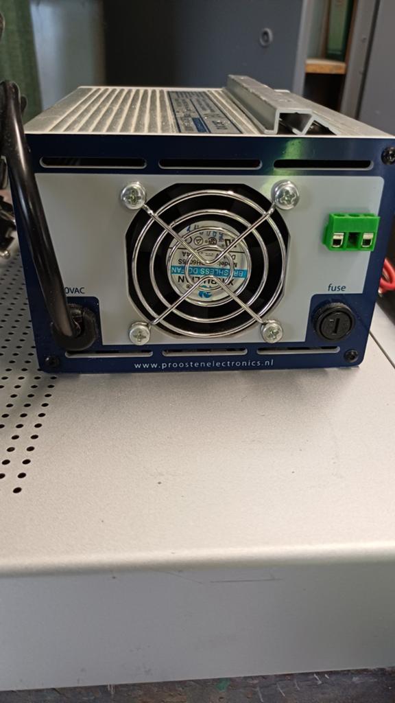 Proosten Electronics LBC 312 Acculader/Voeding, Ophalen of Verzenden