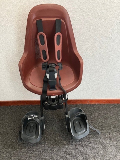 BOBIKE MINI  voorzitje,  chocolade,  9-15 kg., Fietsen en Brommers, Fietsaccessoires | Fietsstoeltjes, Ophalen, BOBIKE, Gebruikt