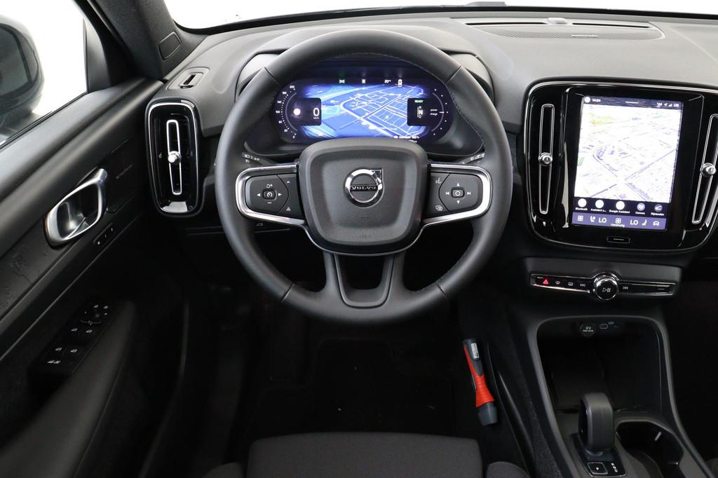Volvo EX40 SINGLE MOTOR PLUS EUROPA 70 kWh -CAMERA|POWER-SEA, Auto's, Volvo, Origineel Nederlands, 420 min, SUV of Terreinwagen