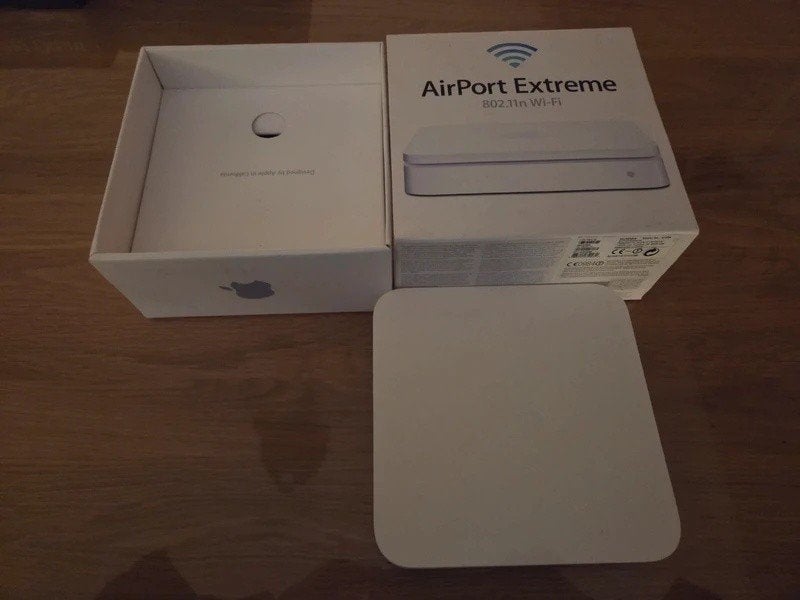 Apple AirPort Extreme A1354 met voeding en doos, Ophalen of Verzenden, Gebruikt, Router