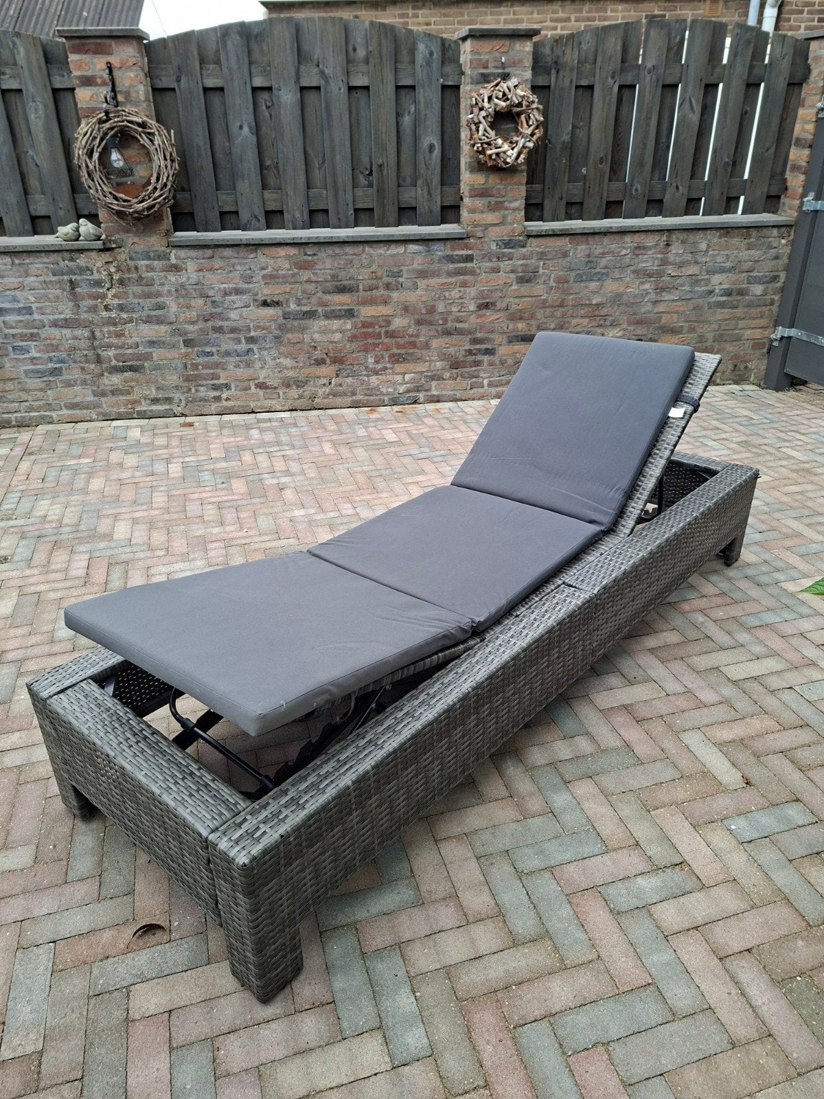 Wicker ligbed zgan, Ophalen, Zo goed als nieuw, Wicker, Inklapbaar