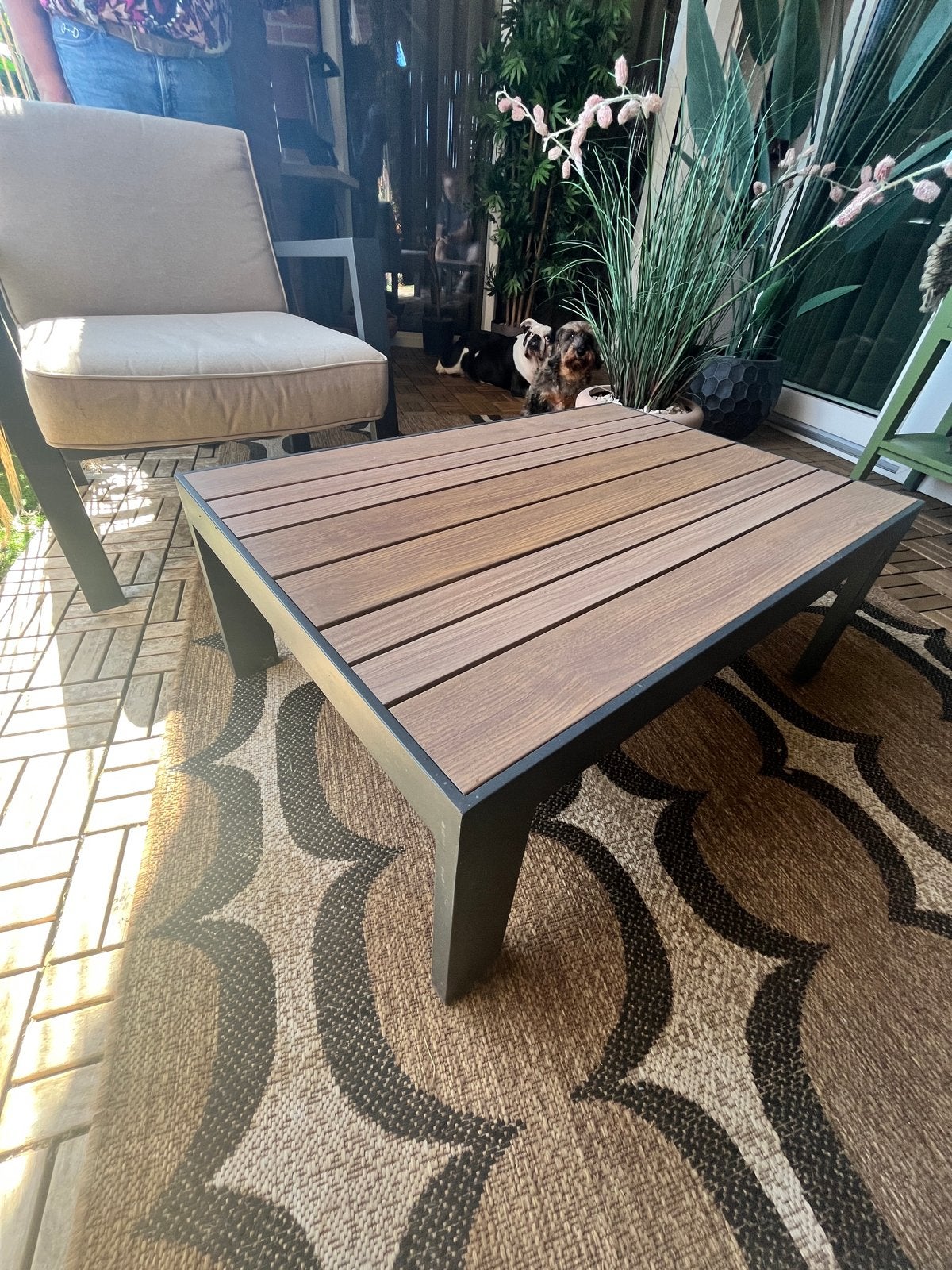 Stijlvolle lage tuintafel, onderhouds vrij, aluminium, Ophalen, Zo goed als nieuw, Rechthoekig, Aluminium