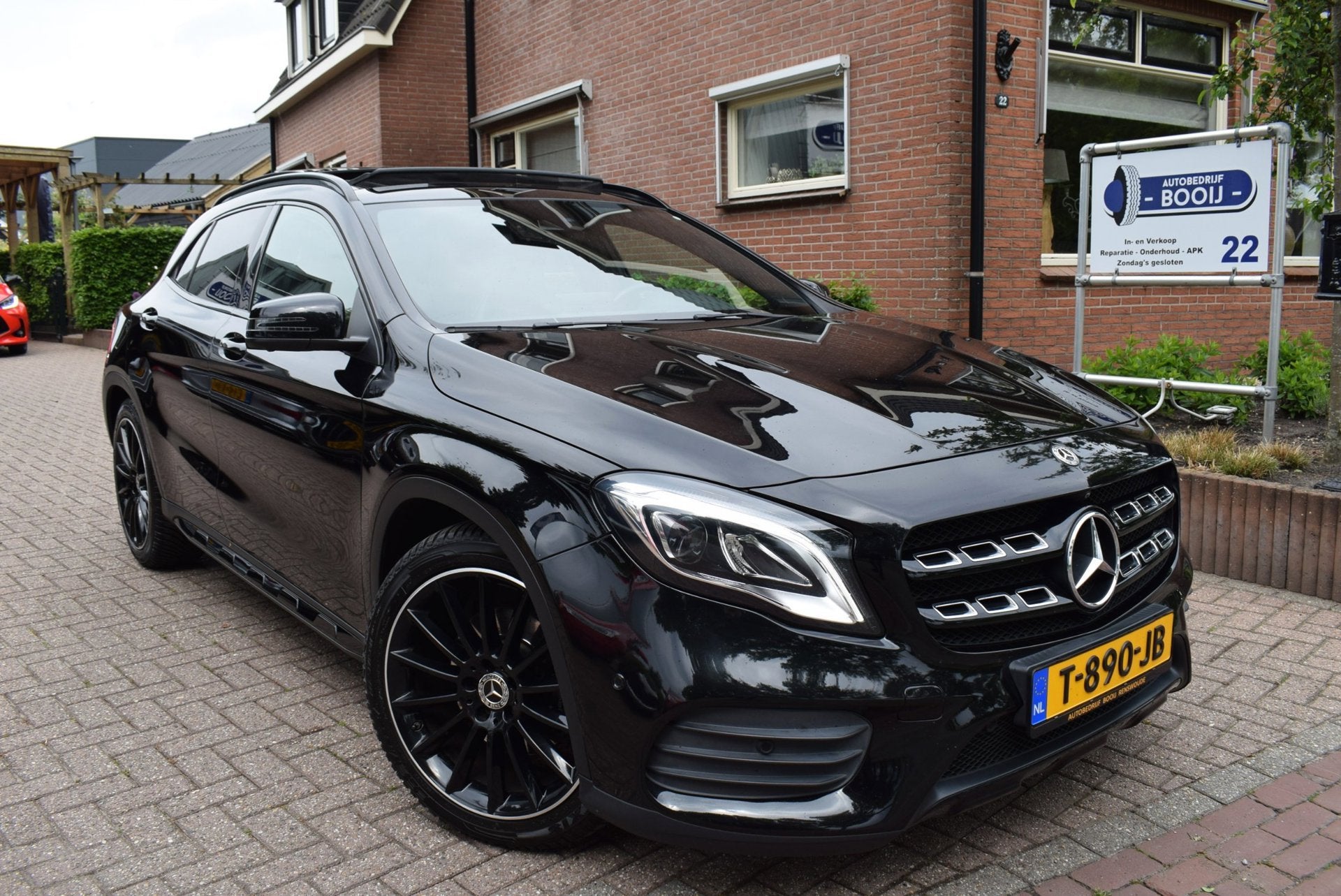 Mercedes-Benz GLA-klasse 250 Premium Plus AMG-LINE /AUTOM/PA, Auto's, Gebruikt, 4 cilinders, 14 km/l, 211 pk
