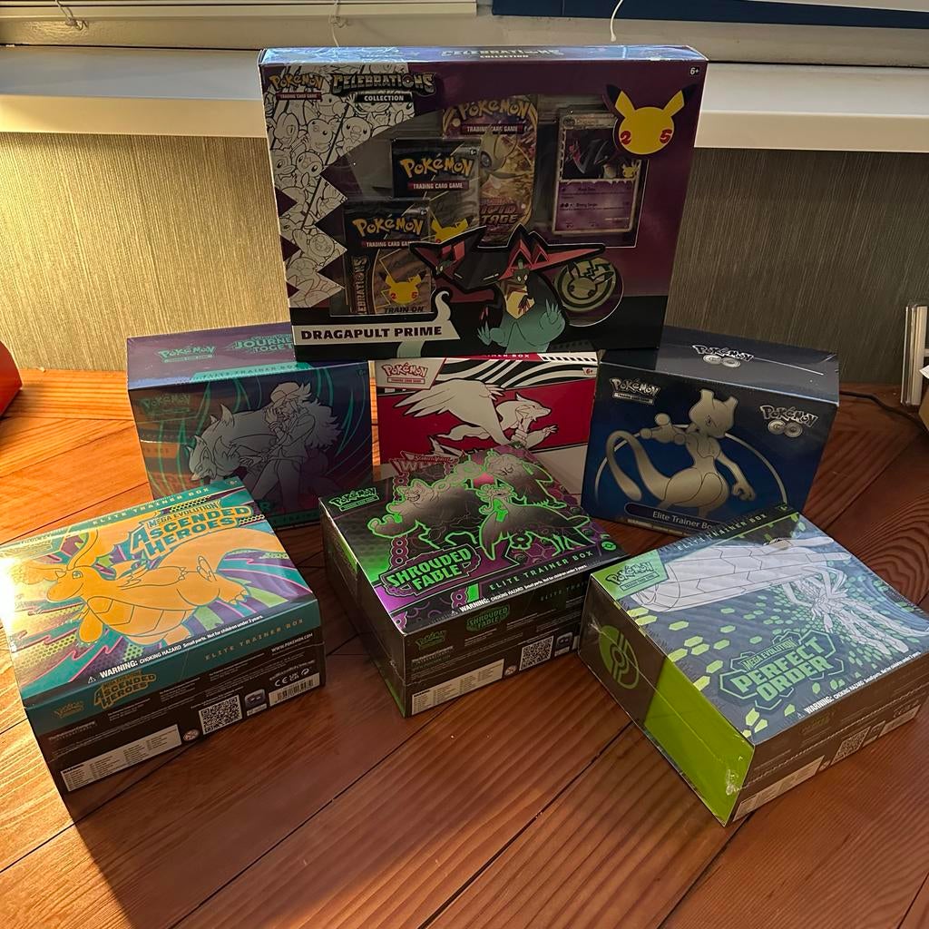 Diverse Pokémon Elite Trainer Boxen - Nieuw en Geseald, Hobby en Vrije tijd, Verzamelkaartspellen | Pokémon, Ophalen of Verzenden