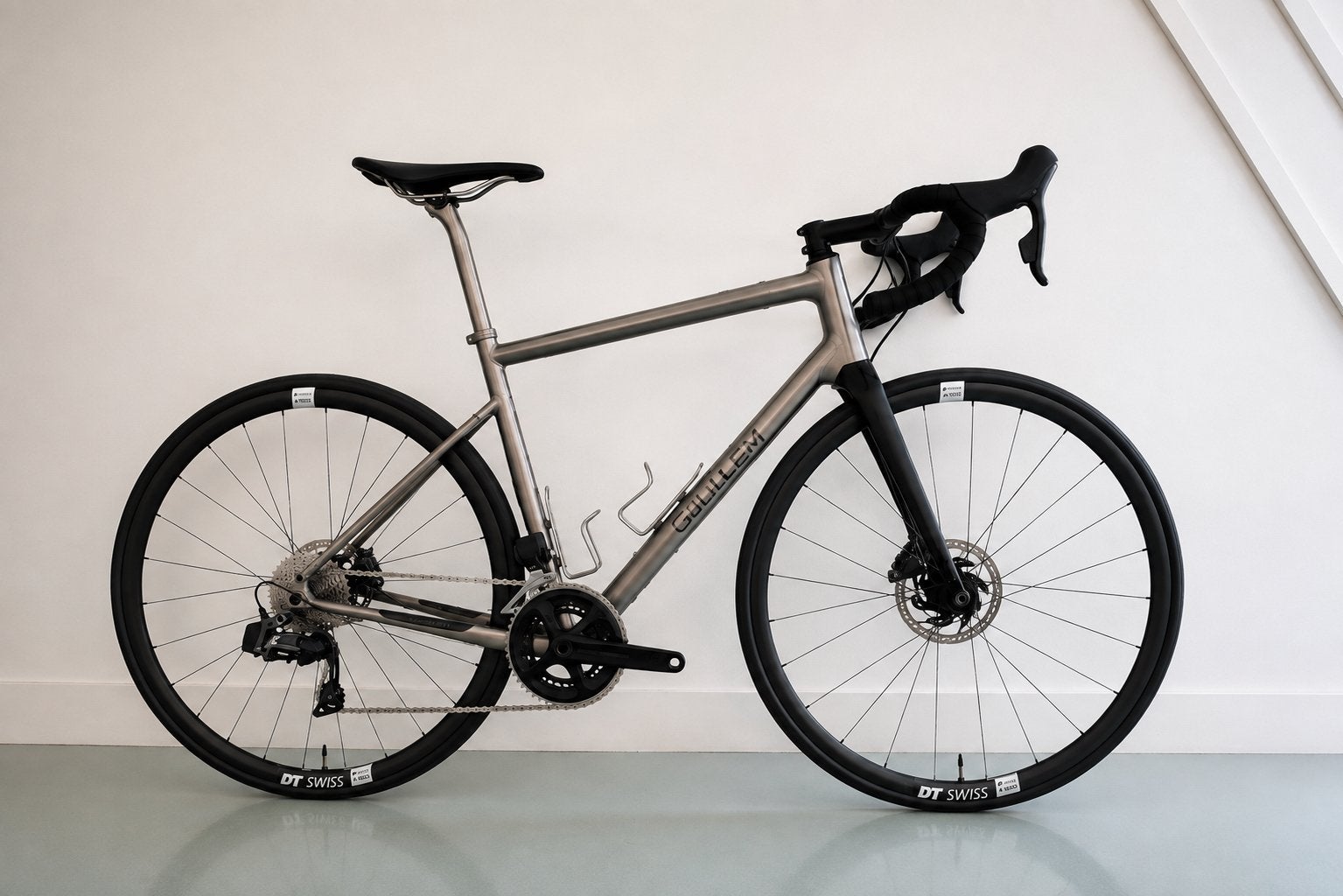 J.Guillem Oriënt racefiets maat 52 SRAM Rival AXS, 28 inch, 49 tot 53 cm, Zo goed als nieuw, Meer dan 20 versnellingen