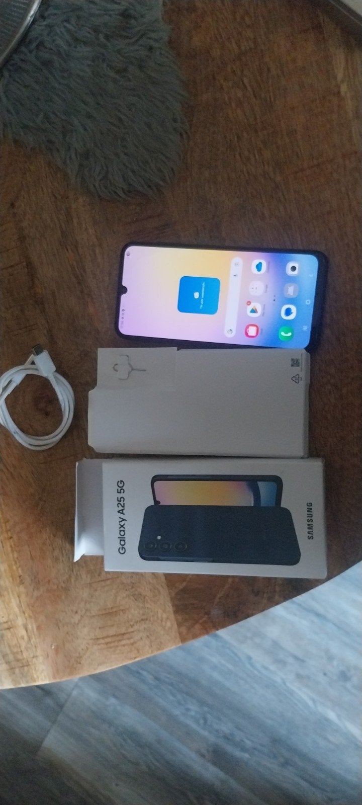 Samsung Galaxy A25 5G, Telecommunicatie, Mobiele telefoons | Samsung, Zwart, Touchscreen, Ophalen of Verzenden, Zonder simlock