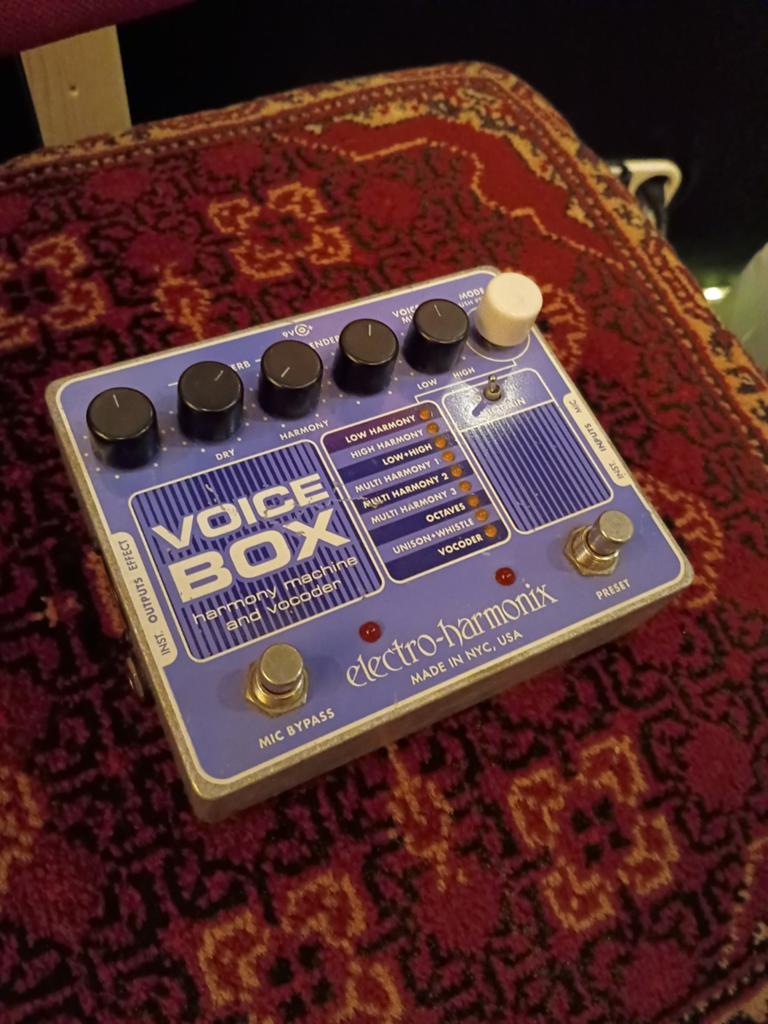 Electro-Harmonix Voice Box Harmony Machine & Vocoder, Muziek en Instrumenten, Effecten, Ophalen of Verzenden