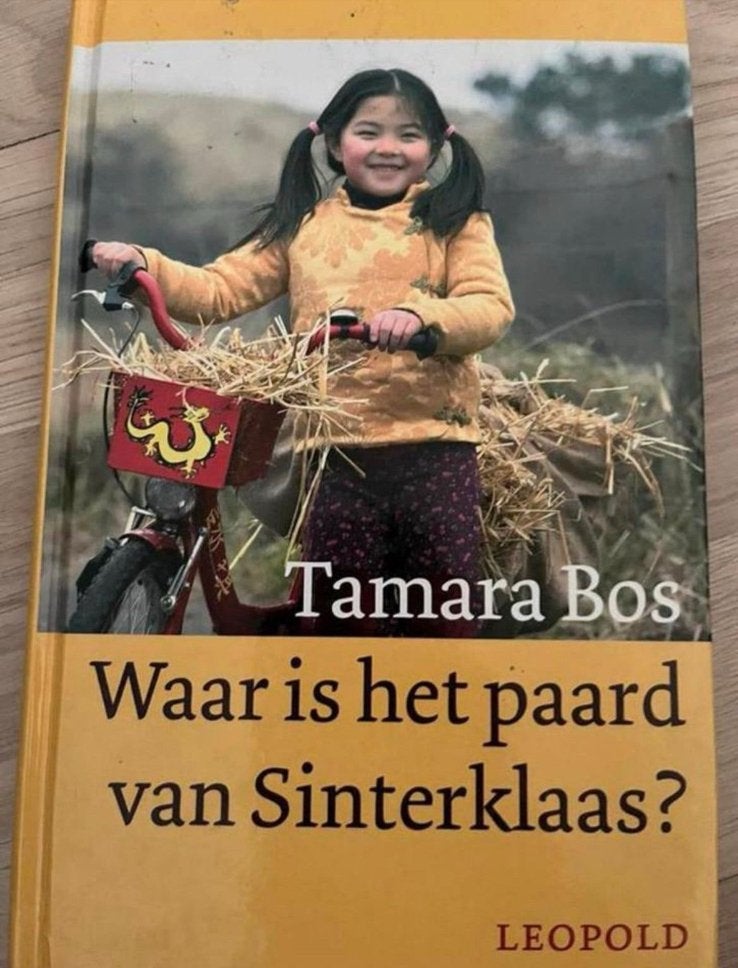 Waar is het paard van Sinterklaas? - Tamara Bos, Boeken, Ophalen of Verzenden, Gelezen
