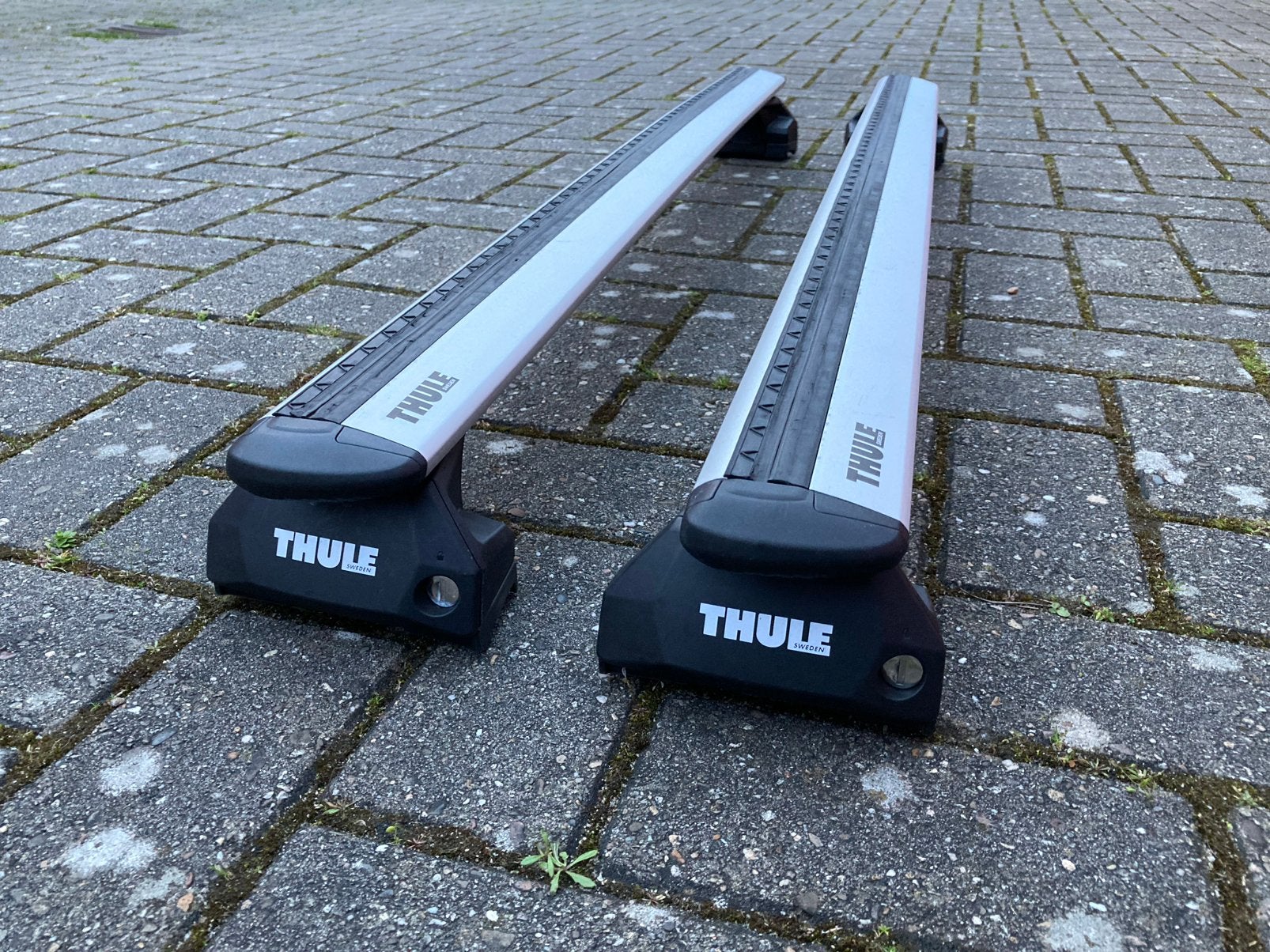 Thule Wingbar Evo dakdragers BMW 1 serie E81 E87 F20 F21, Auto diversen, Dakdragers, Ophalen, Zo goed als nieuw