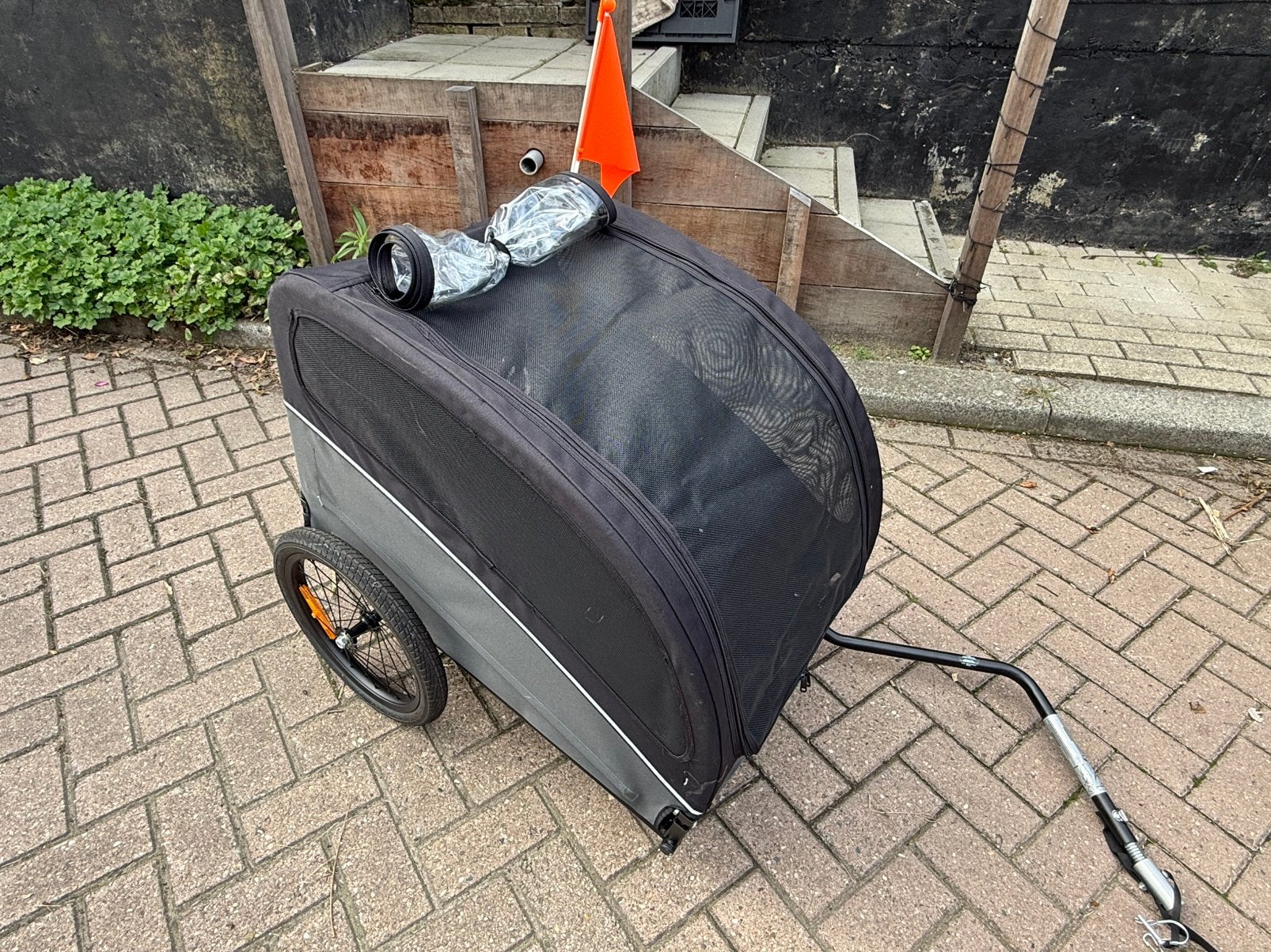 Trevopet hondenkar / aanhanger, Opvouwbaar, 20 tot 40 kg, Ophalen of Verzenden, Zo goed als nieuw