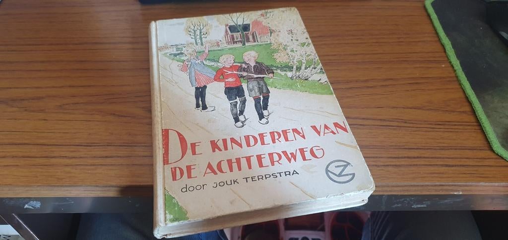 Dr kinderen van de Achterweg, plaatjes Tjeerd Bottema -1953, Boeken, Gelezen, Jouk Terpstra, Ophalen of Verzenden, Fictie