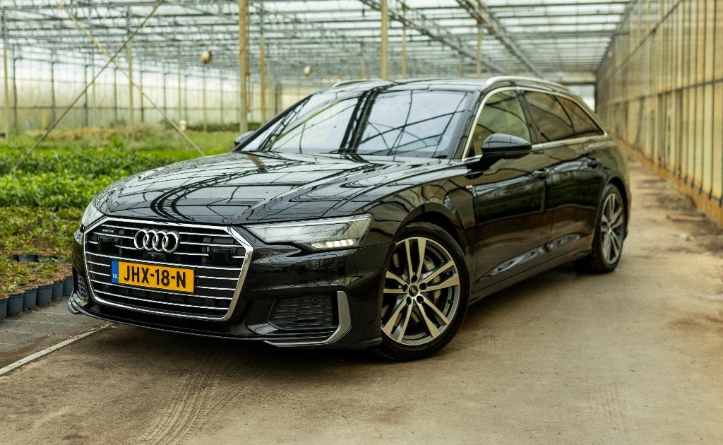 Audi A6 Avant 50 TFSI e quattro S line| B&O | 360| ACC |19", Automaat, 77 km/l, Leder en Stof, Zwart