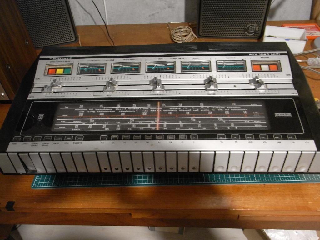 Grundig  rtv 1040, Minder dan 60 watt, Ophalen, Overige merken, Gebruikt