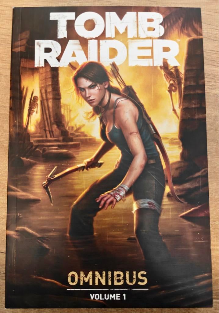 Tomb Raider Omnibus volume 1 (new and unread - damaged), Boeken, Amerika, Complete serie of reeks, Ophalen of Verzenden, Zo goed als nieuw