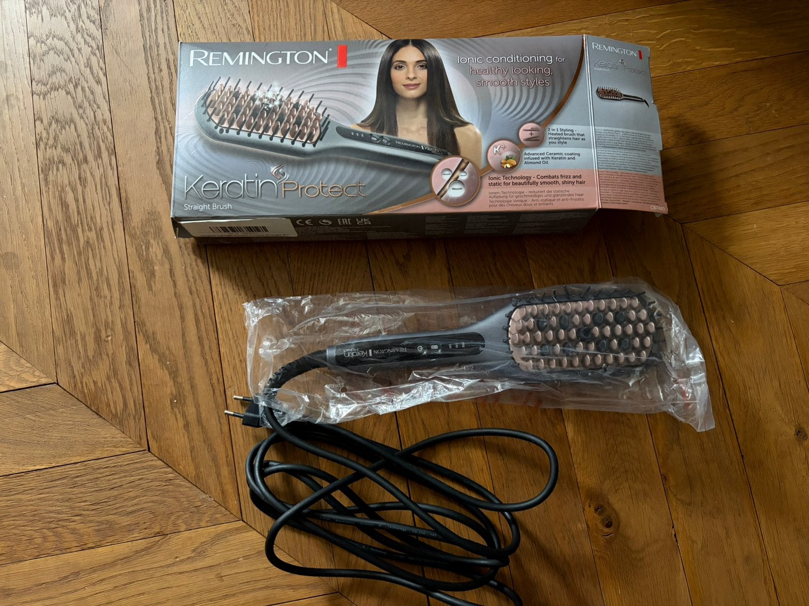 Remington Keratin Protect Straight Brush CB7480, Verzenden, Gebruikt, Krultang of Stijltang