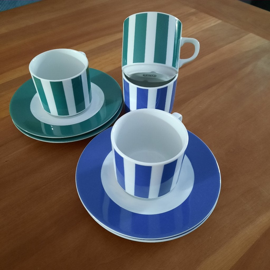 4 x vintage koffiekopjes van Kahla in blauw/groen met wit, Overige merken, Vintage, Ophalen of Verzenden, Zo goed als nieuw